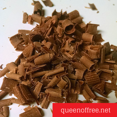 Beautifully shaved chocolate in seconds with this kitchen tool you already have! One of five great Christmas Life Hacks.